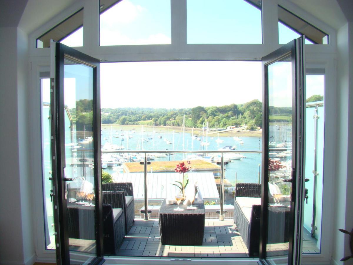 Topsail, Falmouth Extérieur photo